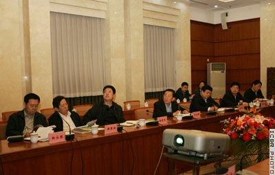 400×254