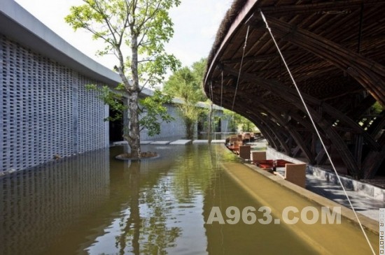 用竹子架起的空间——越南河内的竹结构建筑设计