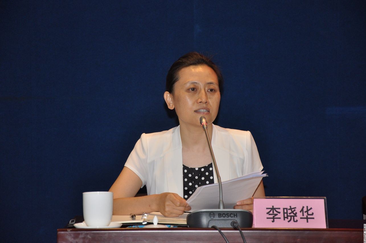 李晓华副书记述职