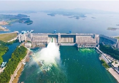 问渠哪得清如许　为有源头碧水来