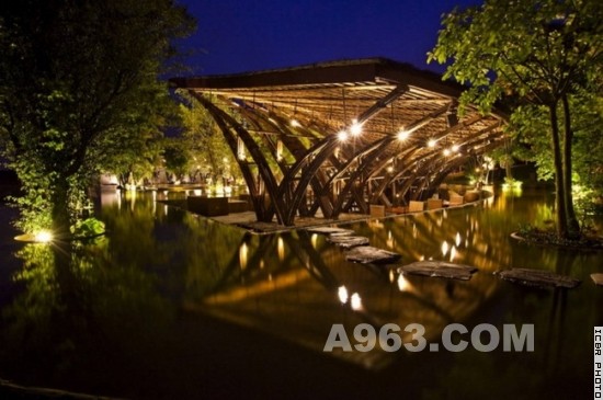 用竹子架起的空间——越南河内的竹结构建筑设计