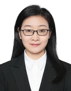 李英